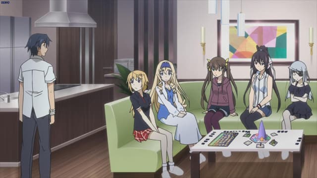 Infinite Stratos 1. Bölüm